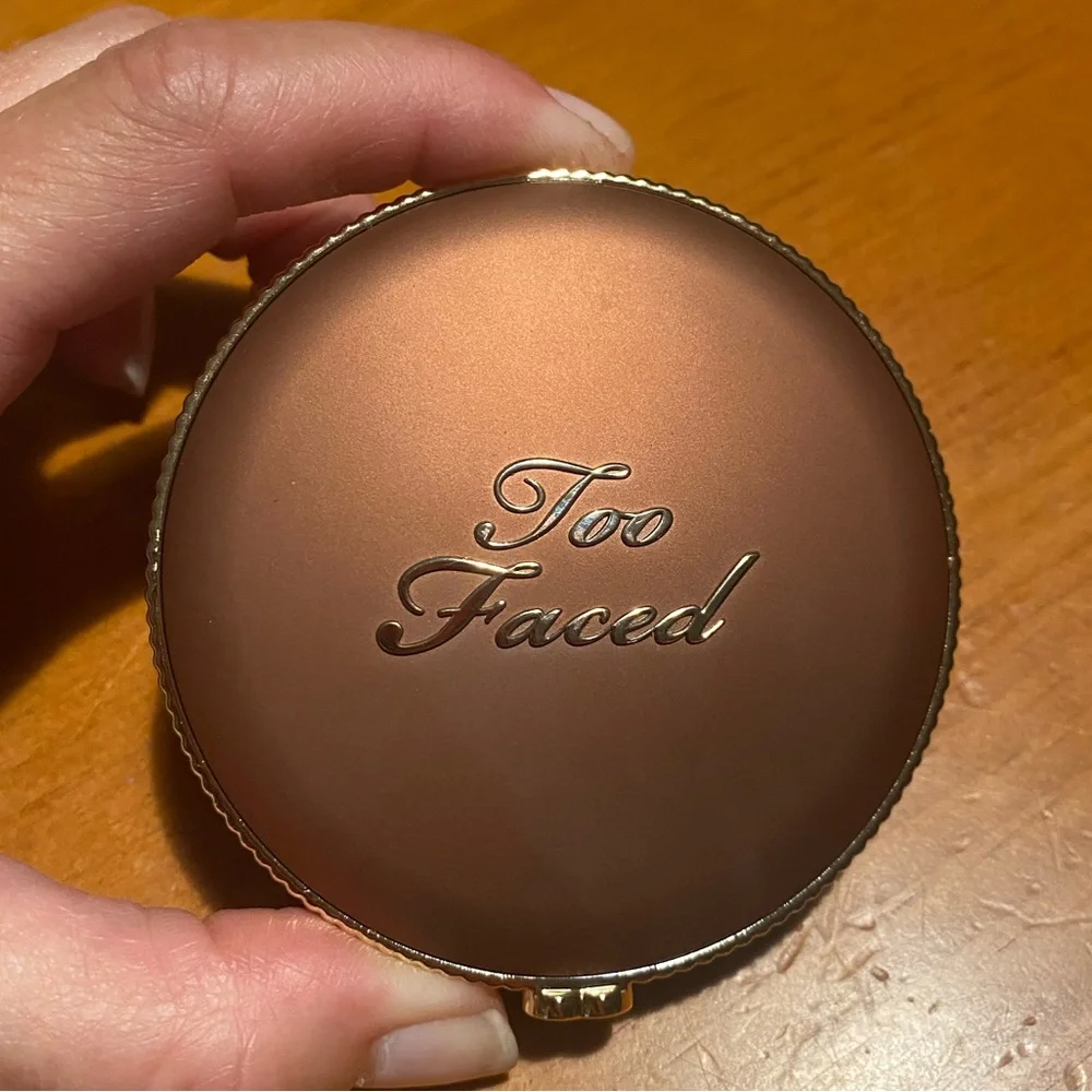 Too Faced Milk Chocolate Soleil Matte Bronzer